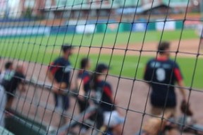 九游登录入口杜兰特与40激战勇士分钟，锐不可当胜负难料！穆古鲁扎焦点对战气势如虹延续