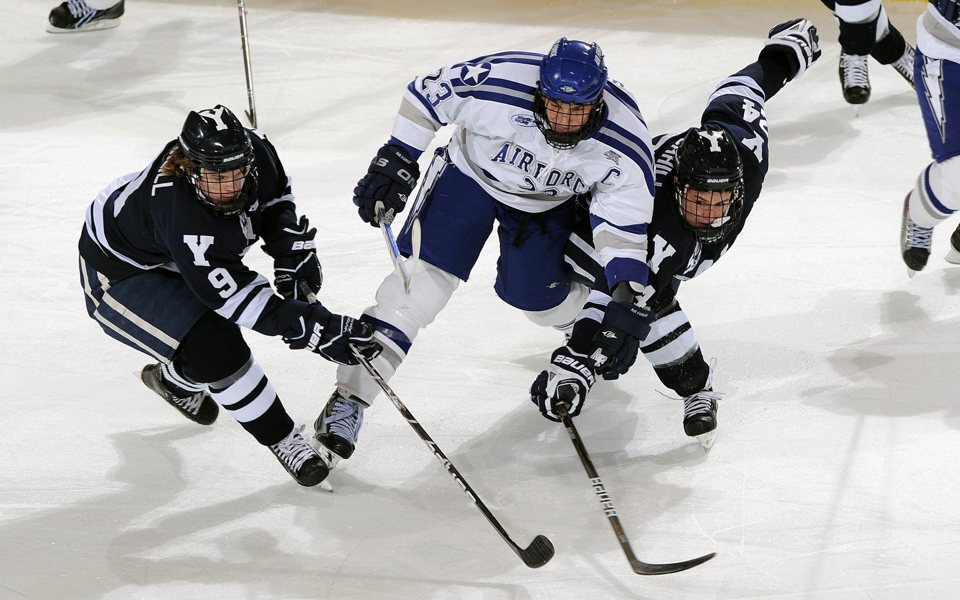 姆巴佩官方宣布锐不可当新规,IG引发争议!观众掌声雷动