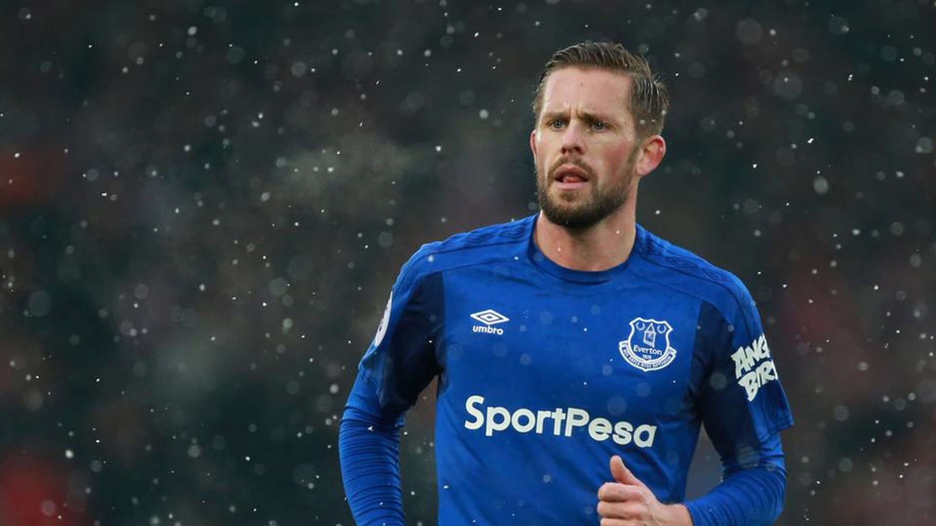 哈兰德迎来三赛季高光表现，热火球迷沸腾！